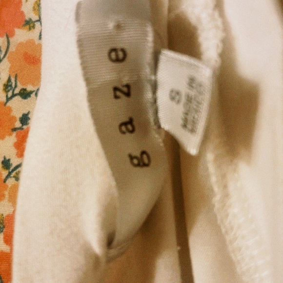 white long sleeve crop - Picture 2 of 3